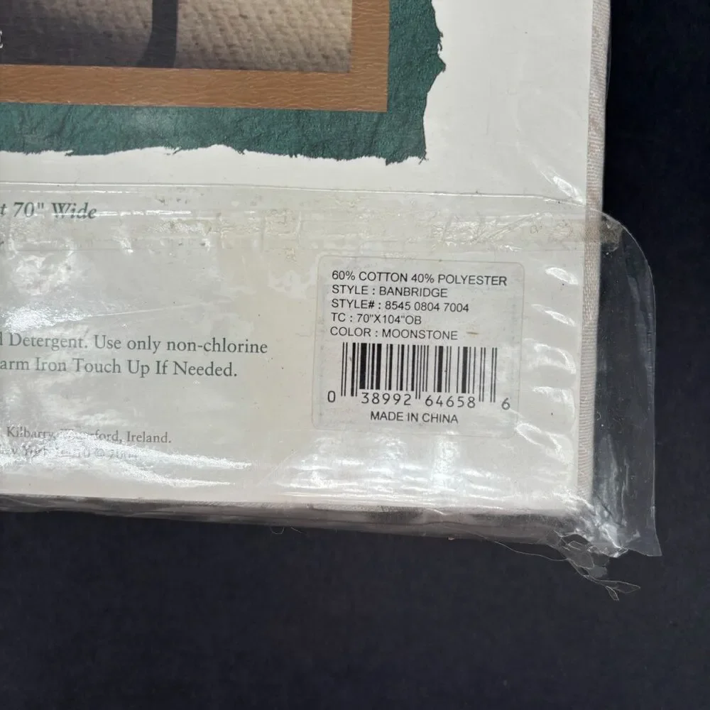 Waterford Linens Tablecloth 70